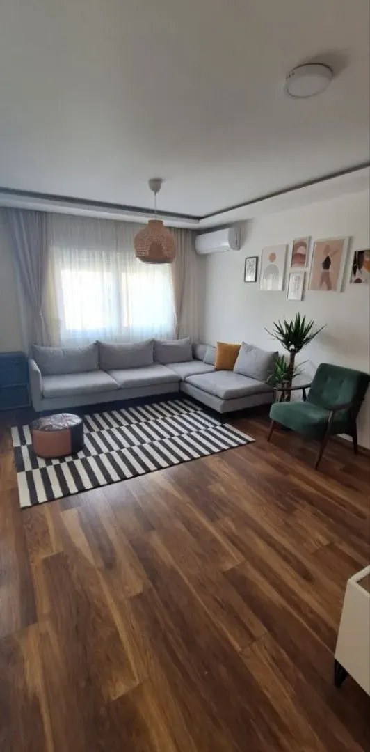 Prodaja, trosoban stan, 89m², Centar, Podgorica