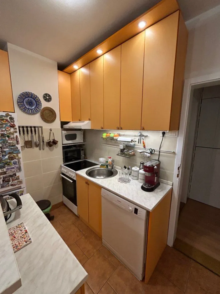 Sale, three bedroom apartment, 78m², Karaburma, Palilula Sve Podlokacije