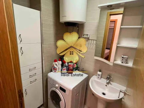 Izdavanje, dvosoban stan, 65m², City Kvart, Podgorica - image 8