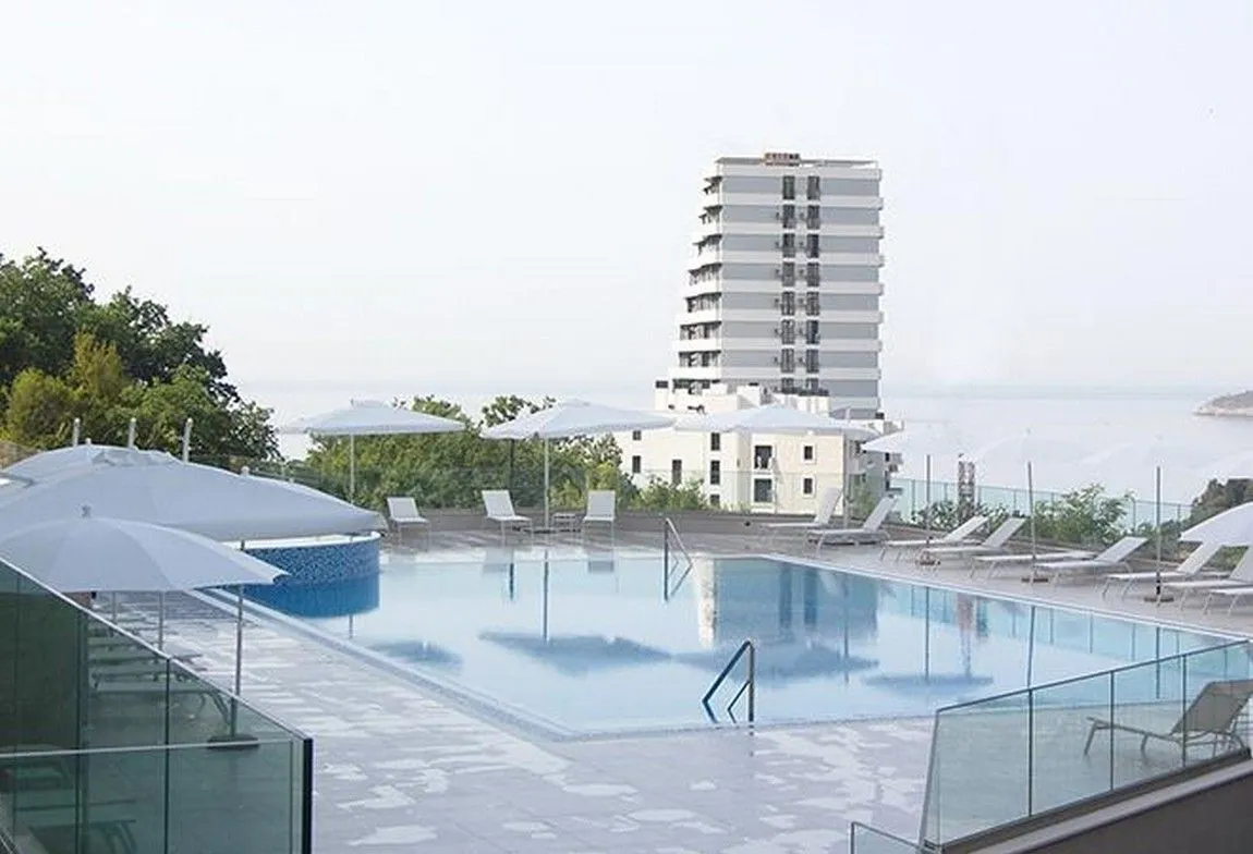 Sale, one bedroom apartment, 48m², Bečići, Budva