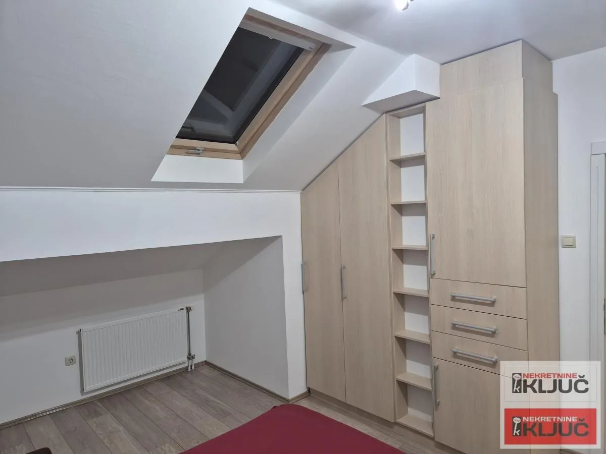 Prodaja, četvorosoban stan, 119m², Nova Detelinara, Novi Sad Sve Podlokacije