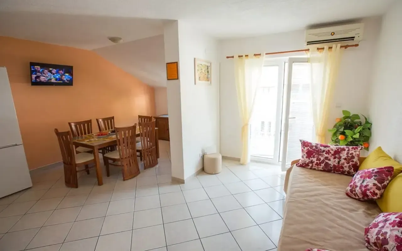 Sale, two bedroom apartment, 70m², Budva, Crna Gora