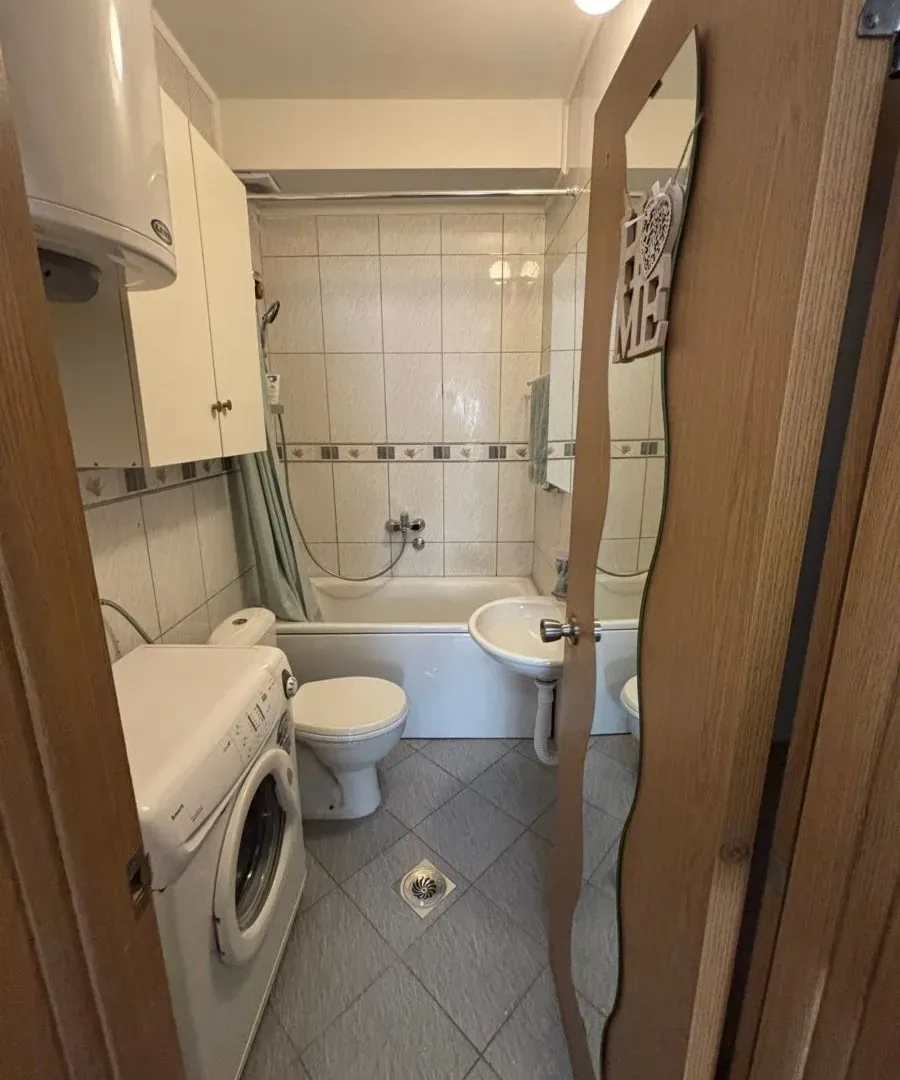 Prodaja, dvosoban stan, 61m², Tološi, Podgorica