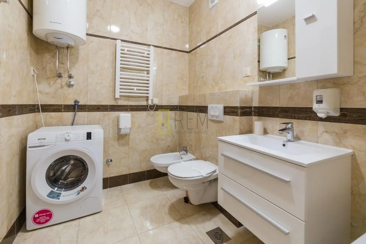 Prodaja, jednosoban stan, 64m², Bečići, Budva