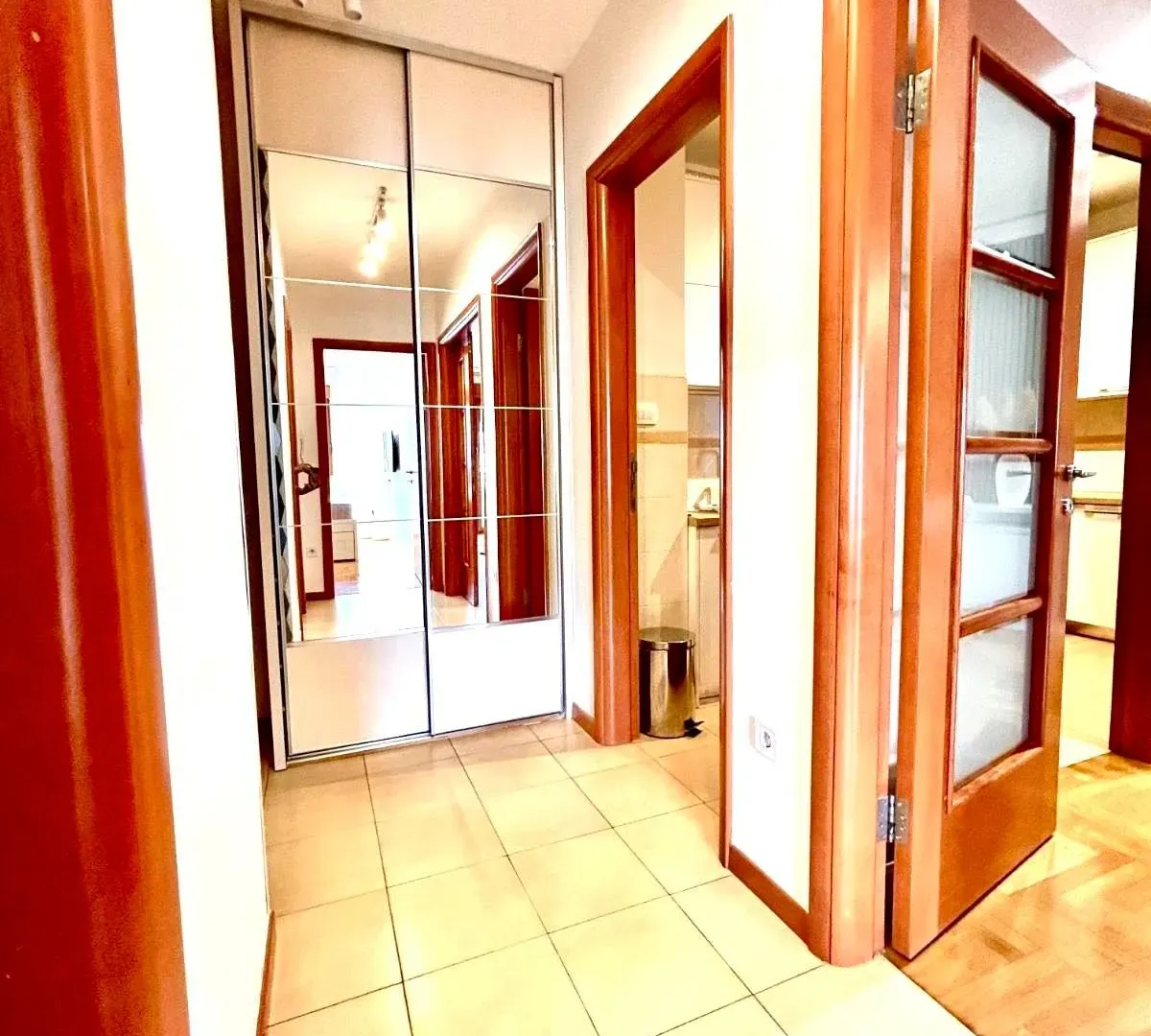 Rent, one bedroom apartment, 55m², Preko Morače, Podgorica