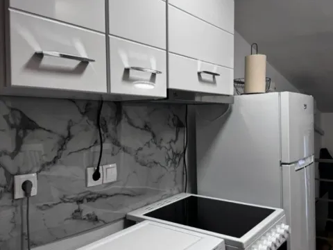 Izdavanje, jednosoban stan, 45m², Kavač, Kotor - image 5