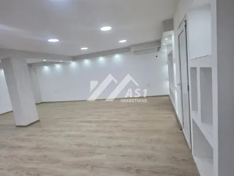 Rent, office space, 400m², Karagača, Petrovaradin - image 5