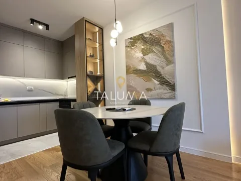 Rent, one bedroom apartment, 50m², City Kvart, Podgorica - image 9