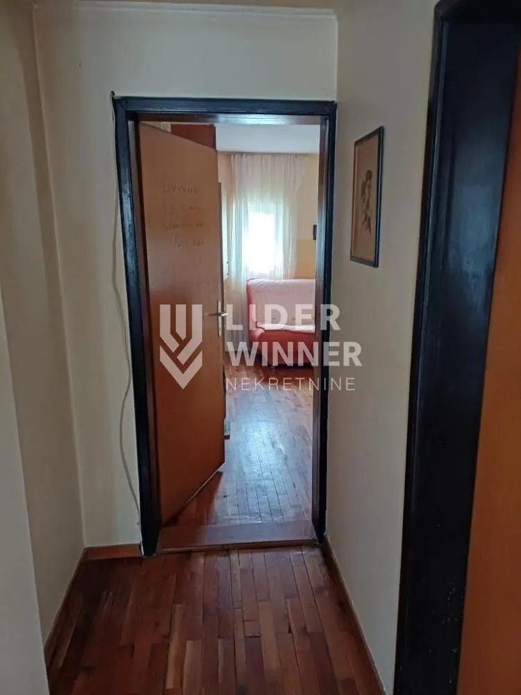 Sale, four bedroom apartment, 121m², Savski Venac, Beograd