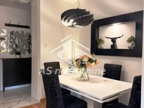 Izdavanje, dvosoban stan, 49m², Bulbulder, Zvezdara Sve Podlokacije - image 11