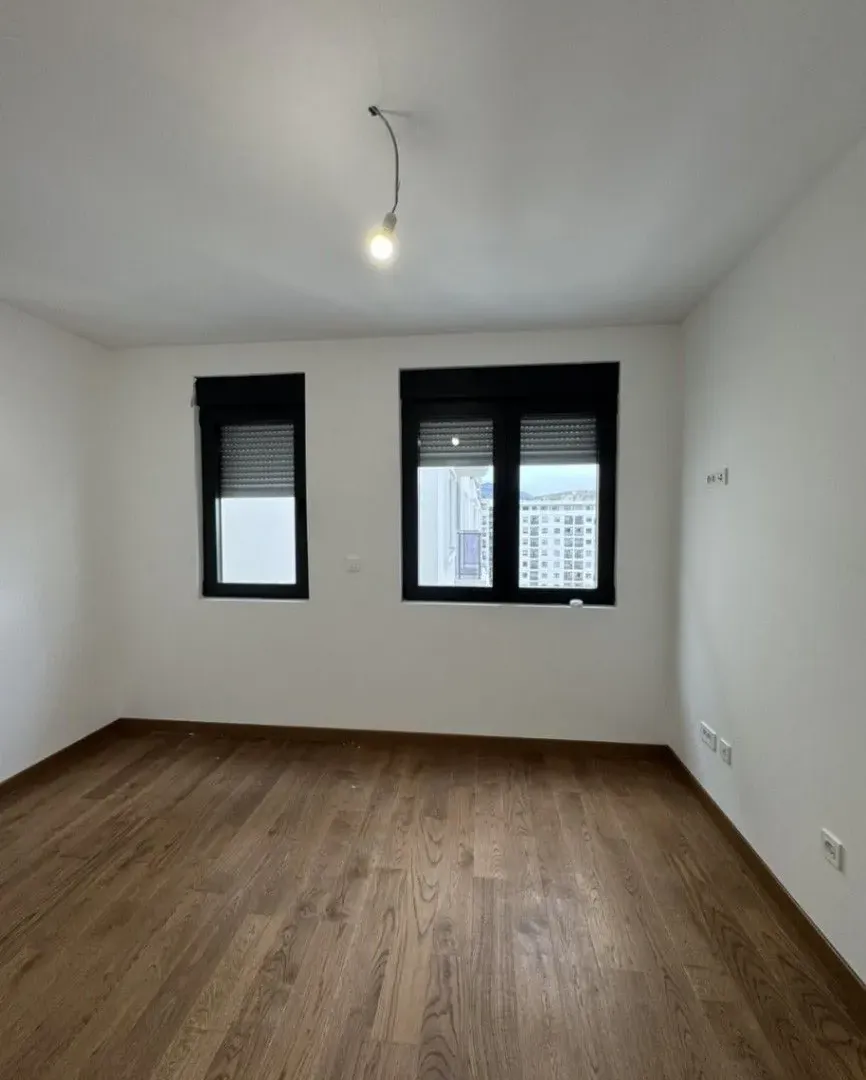 Izdavanje, dvosoban stan, 64m², Kruševac, Podgorica