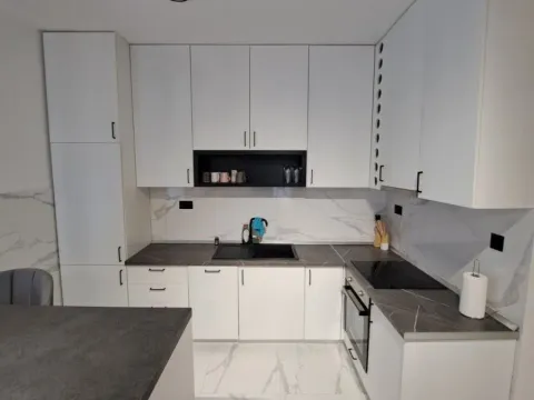 Izdavanje, jednosoban stan, 53m², Krivi Most, Podgorica - image 13