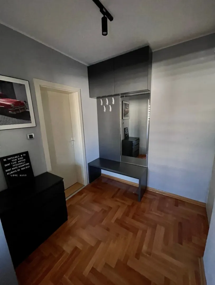 Prodaja, dvosoban stan, 116m², Jugovićevo, Novi Sad Sve Podlokacije