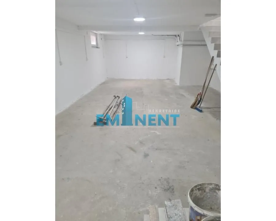 Prodaja, kuća, 221m², Stari Grad, Beograd