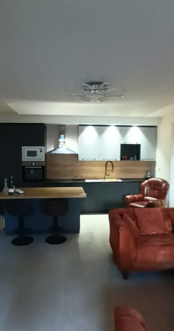 Prodaja, dvosoban stan, 75m², Momišići, Podgorica