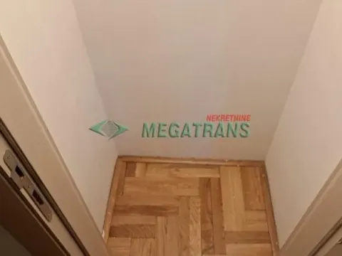 Izdavanje, četvorosoban stan, 100m², Novi Sad Sve Podlokacije, Novi Sad - image 8