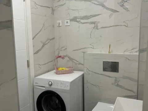 Izdavanje, jednosoban stan, 40m², Novo naselje, Novi Sad - image 19