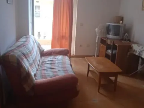 Sale, two bedroom apartment, 61m², Bečići, Budva - image 5