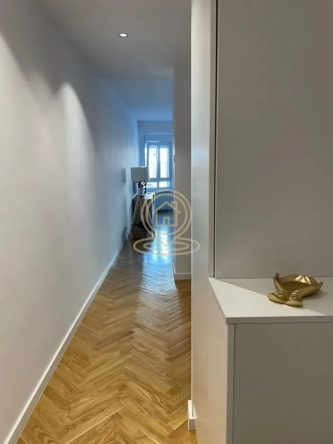 Rent, two bedroom apartment, 52m², Stari Grad, Beograd