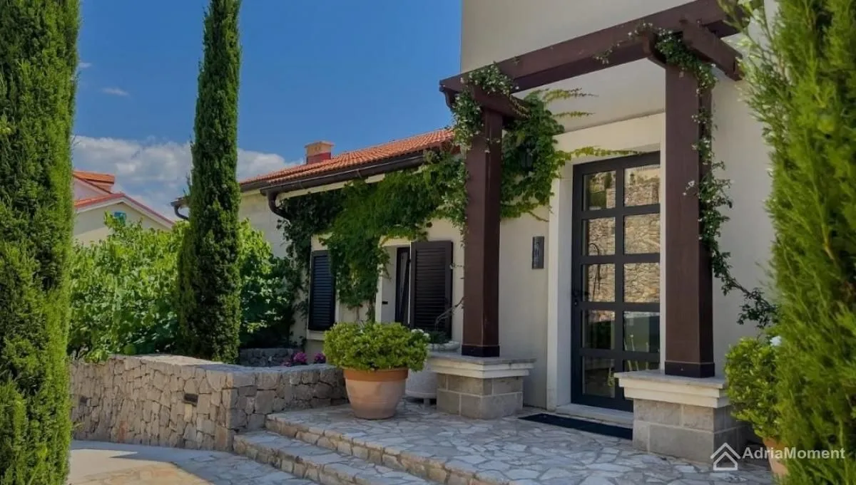 Prodaja, trosoban stan, 290m², Luštica Bay, Tivat