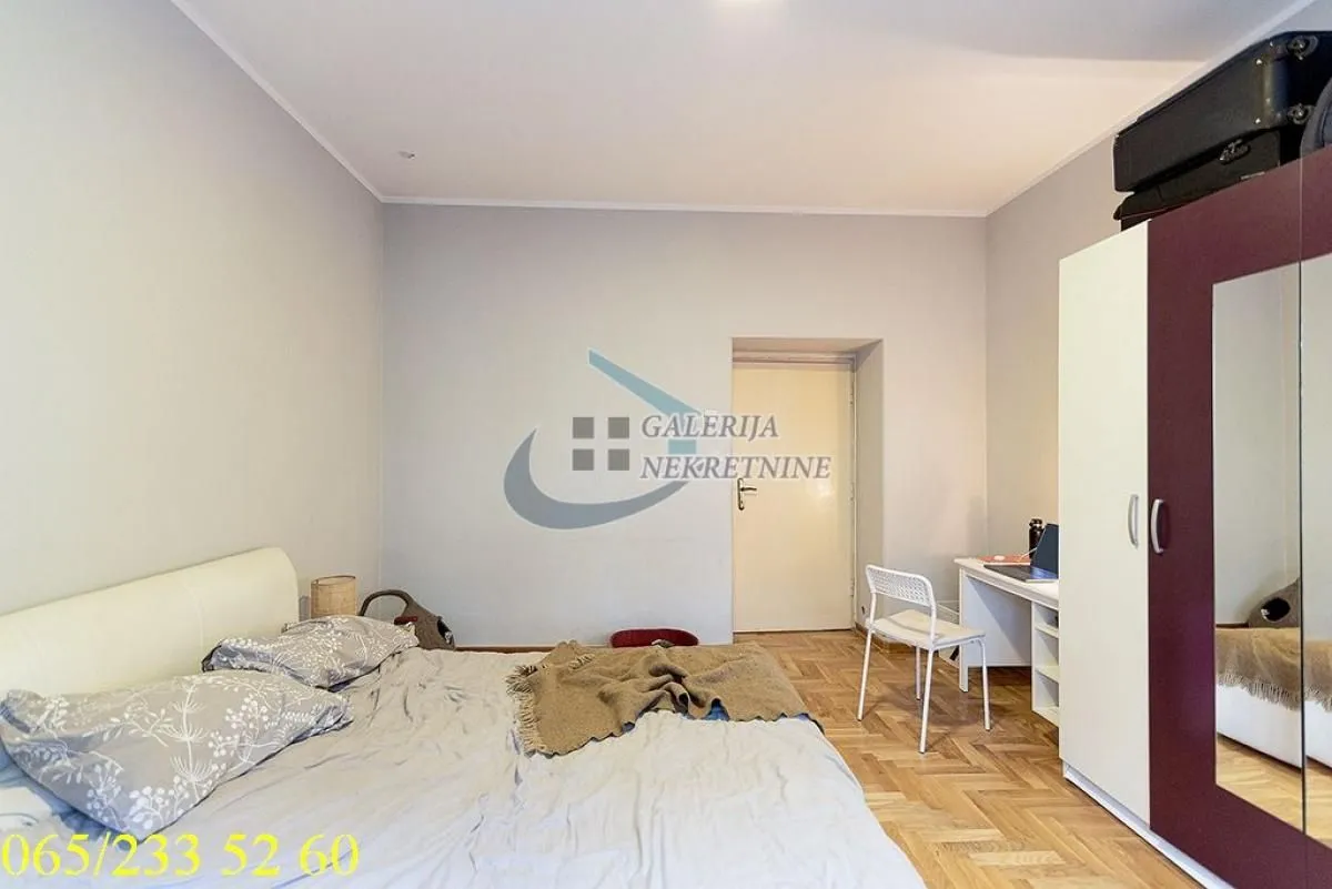 Prodaja, dvosoban stan, 59m², Stari Grad, Beograd