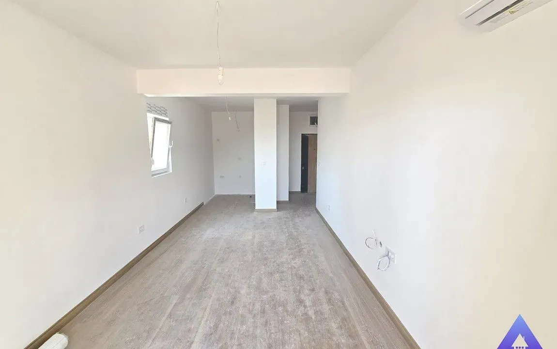 Sale, one bedroom apartment, 56m², Lazi, Budva