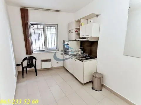 Prodaja, dvosoban stan, 50m², Stari Grad, Beograd - image 10
