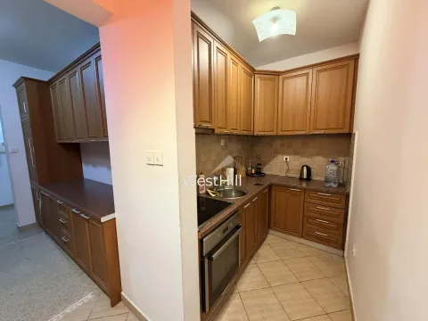 Prodaja, dvosoban stan, 78m², Risan, Kotor - image 7