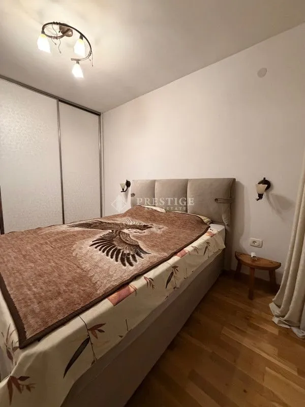 Rent, four bedroom apartment, 130m², Gorica C, Podgorica