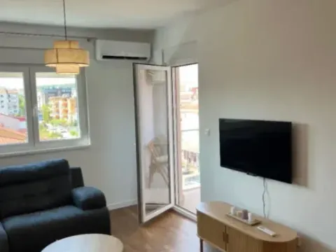 Rent, one bedroom apartment, 47m², Stari Aerodrom, Podgorica - image 8