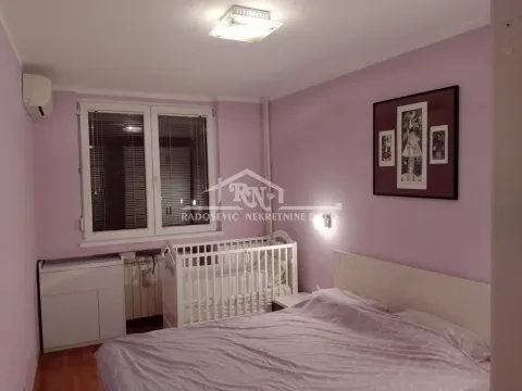 Izdavanje, dvosoban stan, 51m², Stari Grad, Beograd - image 12