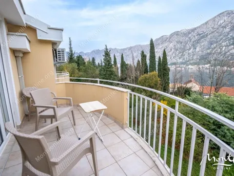 Prodaja, dvosoban stan, 83m², Prčanj, Kotor - image 26