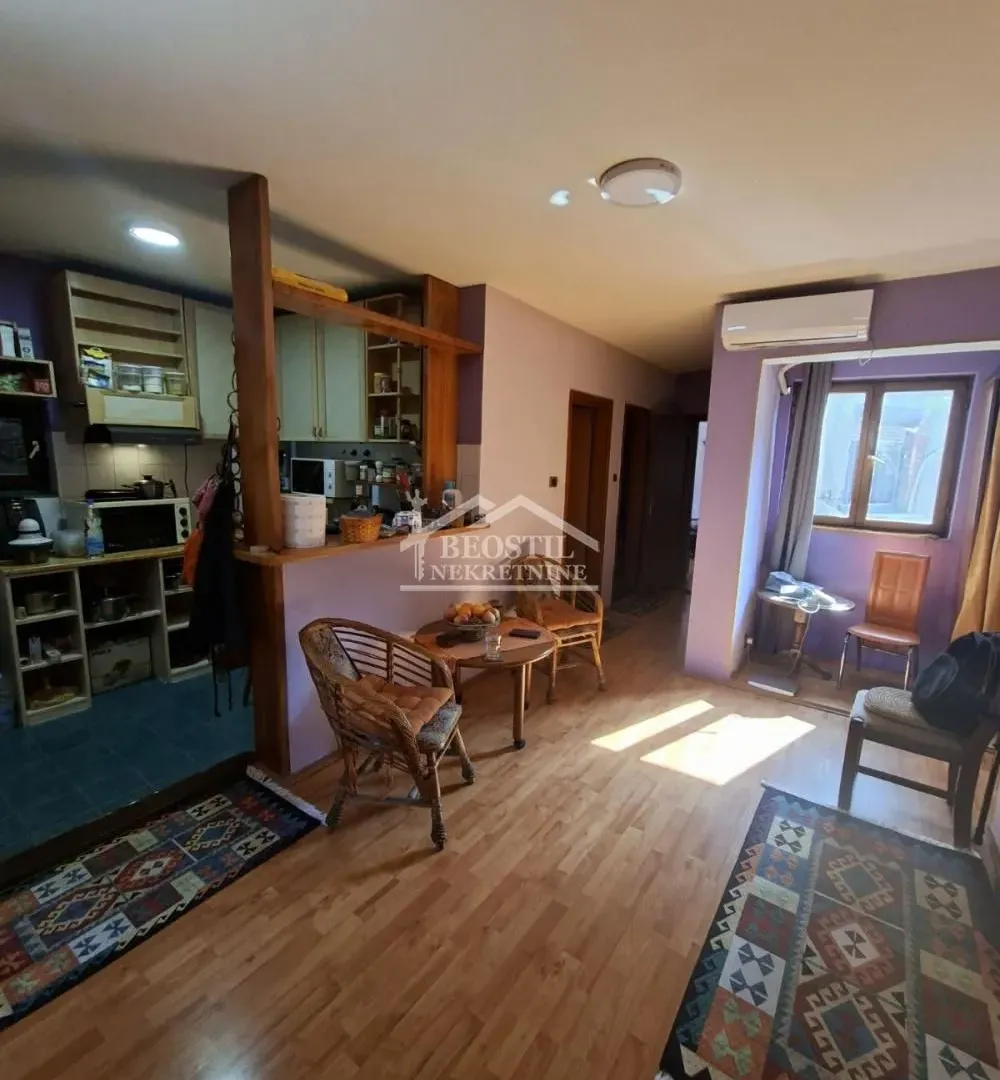 Prodaja, trosoban stan, 74m², Savski Venac, Beograd
