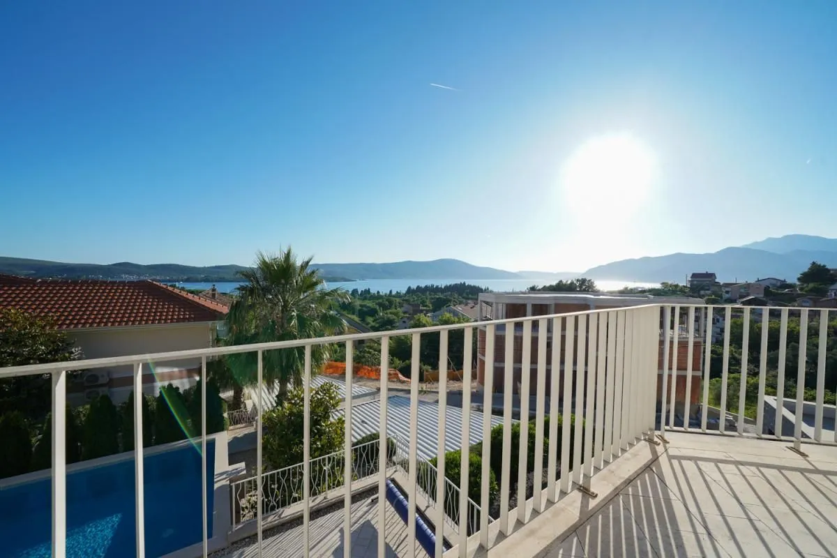 Prodaja, kuća, 285m², Tivat, Crna Gora