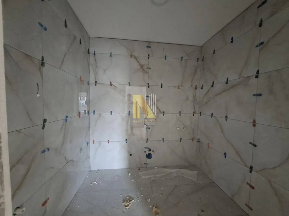 Prodaja, četvorosoban stan, 167m², Sremska Kamenica, Petrovaradin