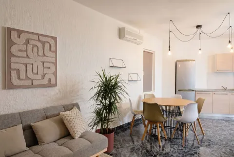 Prodaja, trosoban stan, 68m², Budva, Crna Gora - image 5