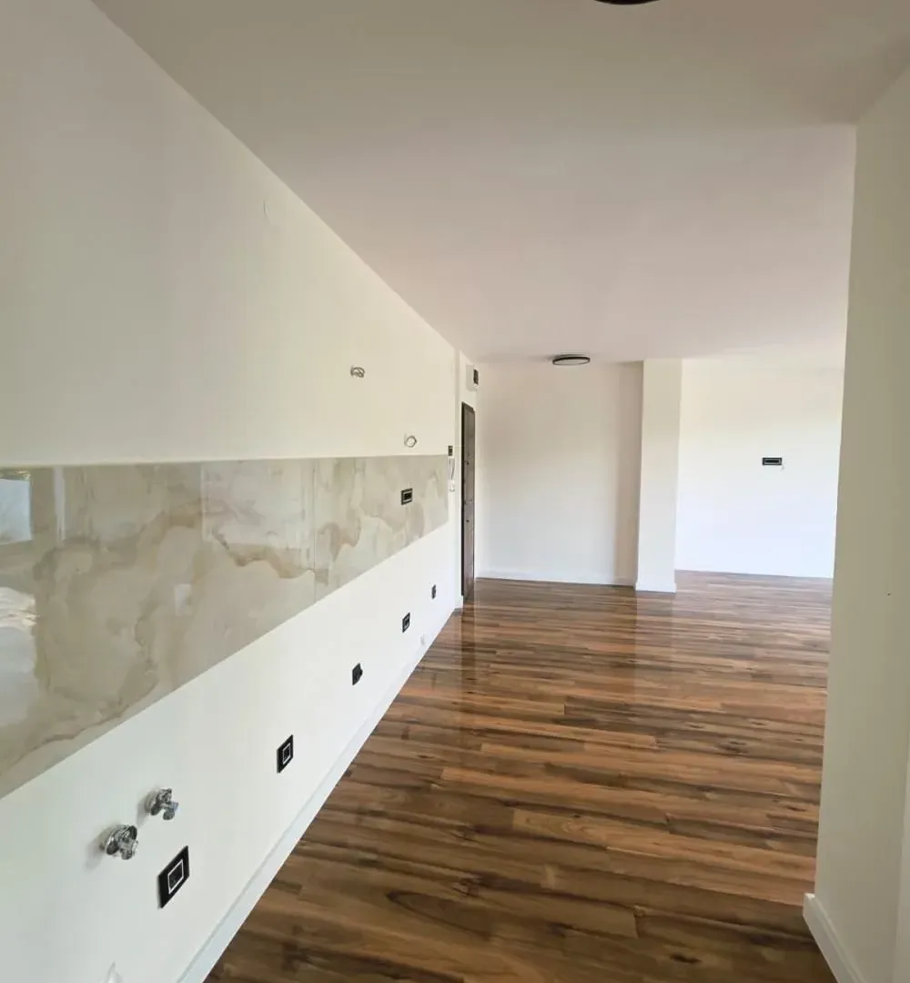 Prodaja, trosoban stan, 80m², Novi Beograd Blok 28, Novi Beograd Sve Podlokacije