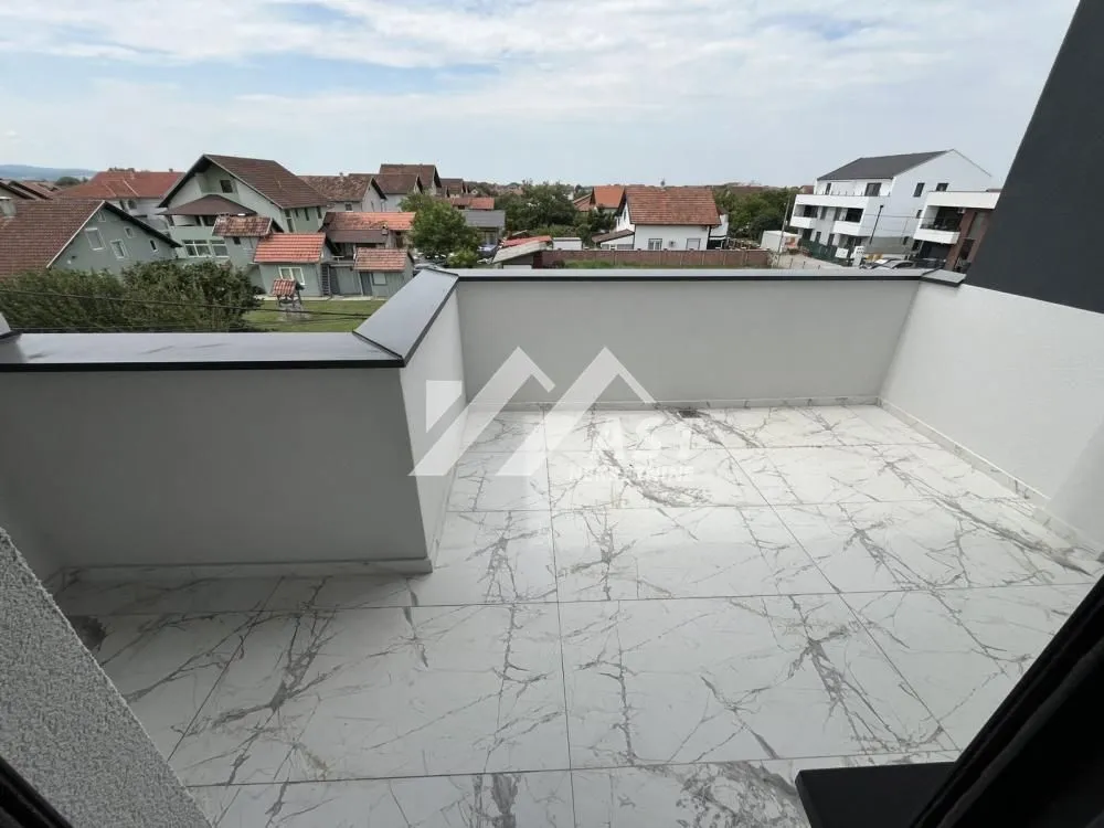 Izdavanje, poslovni prostor, 152m², Veternik, Novi Sad Sve Podlokacije
