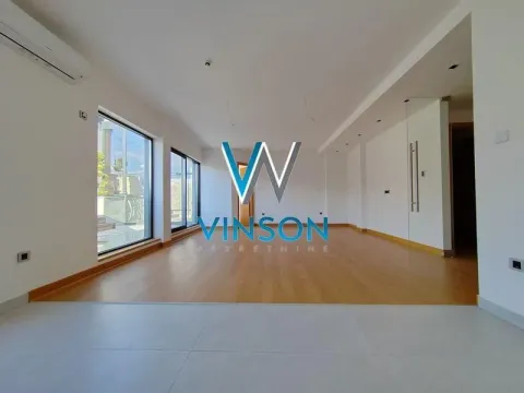 Sale, four bedroom apartment, 240m², Adamovićevo Naselje, Novi Sad Sve Podlokacije - image 9