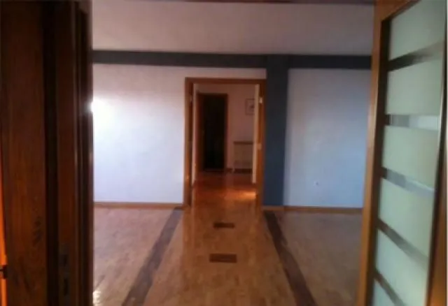 Izdavanje, stan, 140m², Stari Grad, Beograd