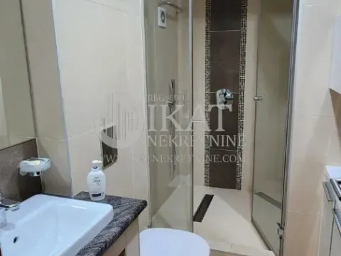 Prodaja, jednosoban stan, 47m², Centar, Zlatibor - image 8