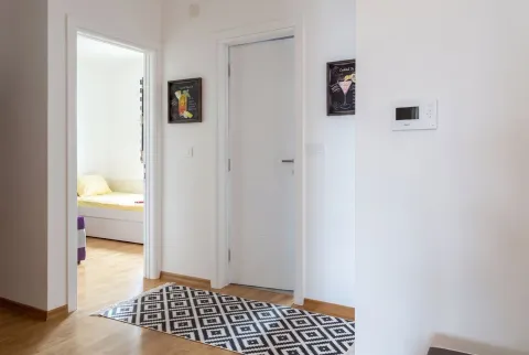 Rent, three bedroom apartment, 58m², Bečići, Budva - image 7