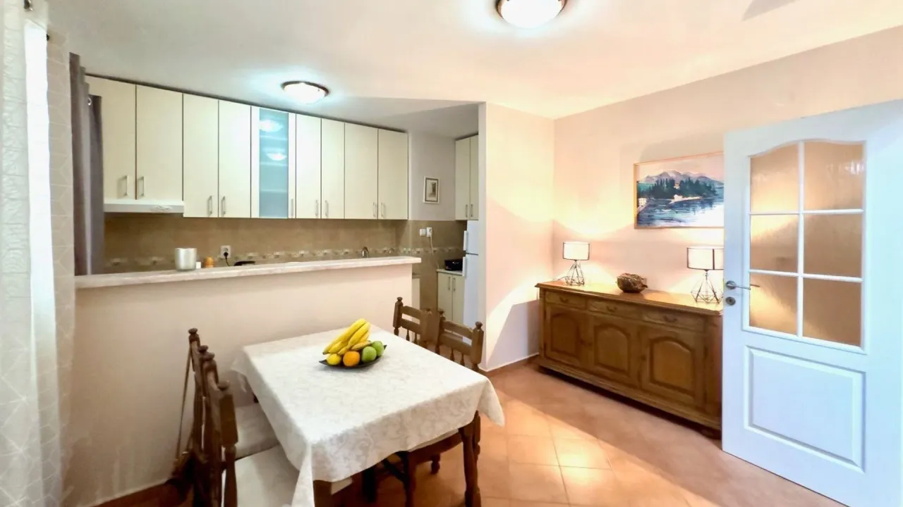 Sale, two bedroom apartment, 80m², Seljanovo, Tivat
