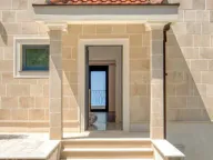 Prodaja, kuća, 450m², Blizikuće, Budva - image 13