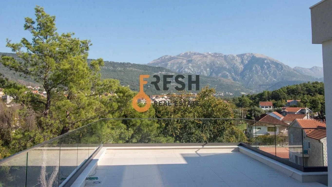 Prodaja, kuća, 443m², Tivat, Crna Gora
