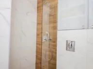 Izdavanje, jednosoban stan, 48m², Vezirov Most, Podgorica - image 7