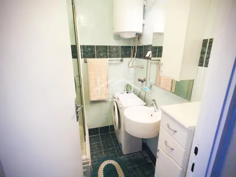 Izdavanje, jednosoban stan, 39m², Vračar Sve Podlokacije, Beograd - image 9