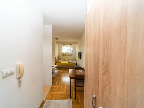 Prodaja, stan, 28m², Tuški Put, Podgorica - image 4