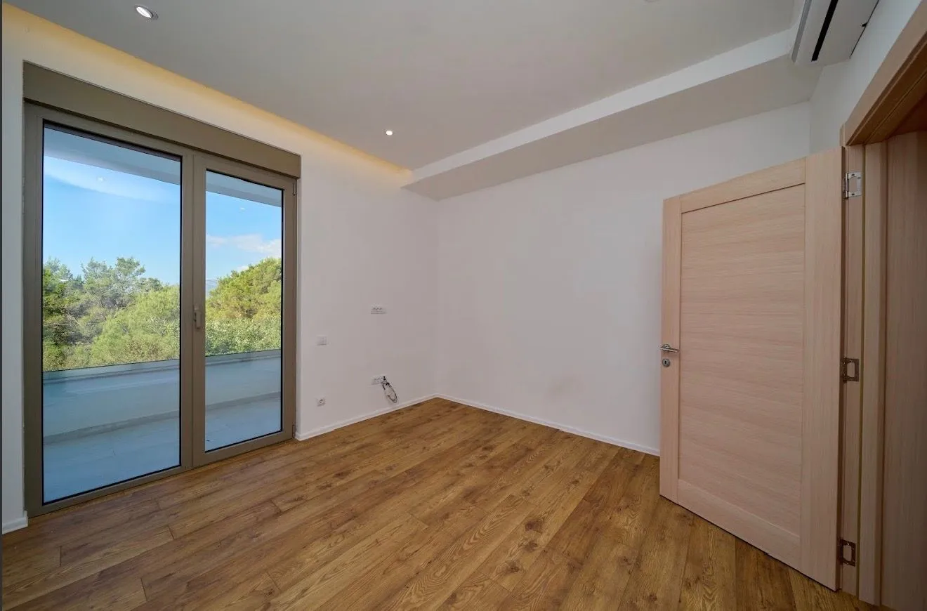 Prodaja, kuća, 111m², Mrčevac, Tivat