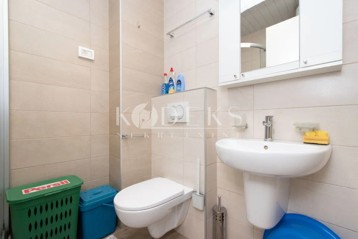 Rent, one bedroom apartment, 42m², City Kej, Podgorica